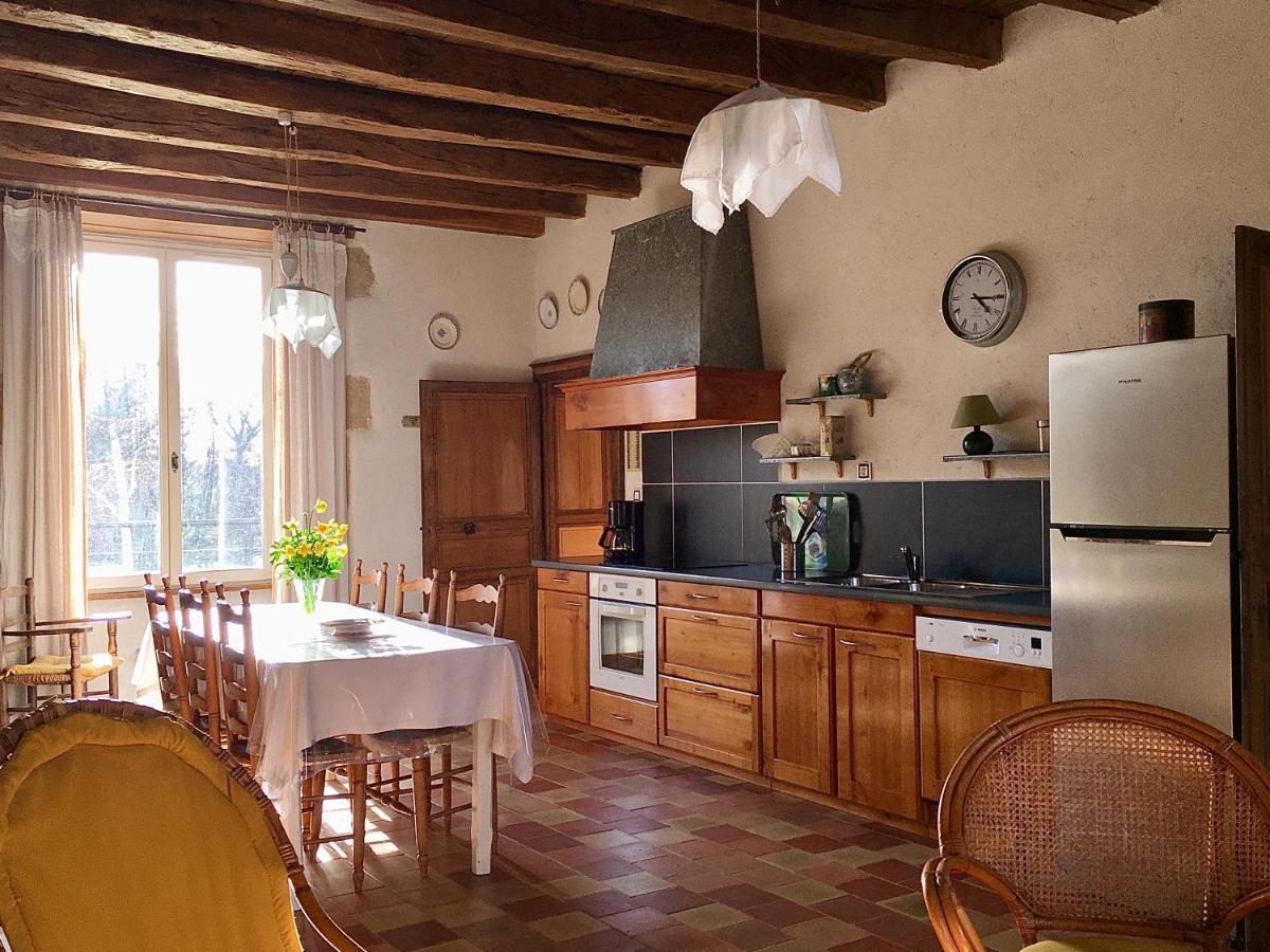 "La Maison De Villars" Au Coeur De La Nature Pressac Экстерьер фото